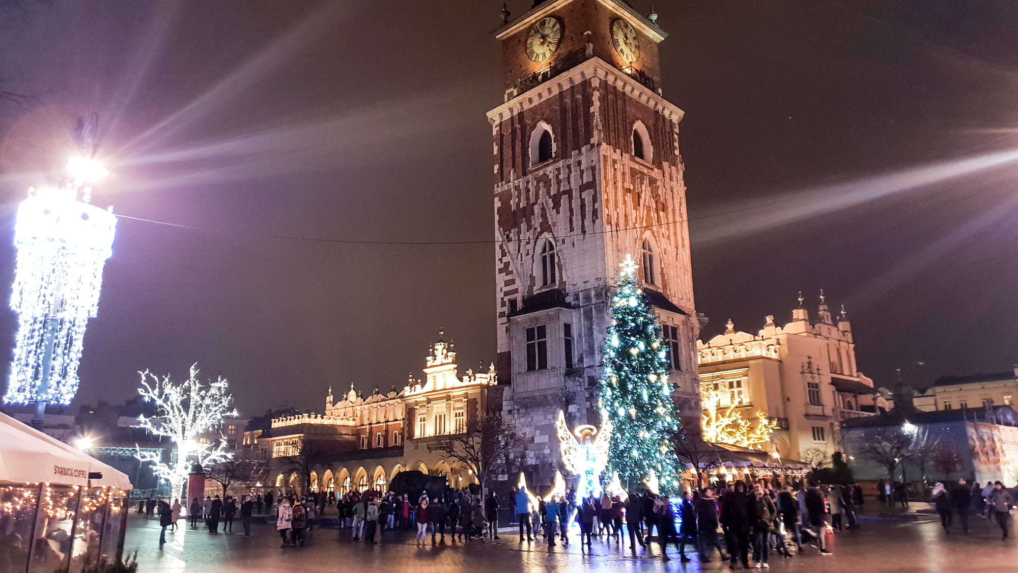 центральная площадь Кракова в новый год